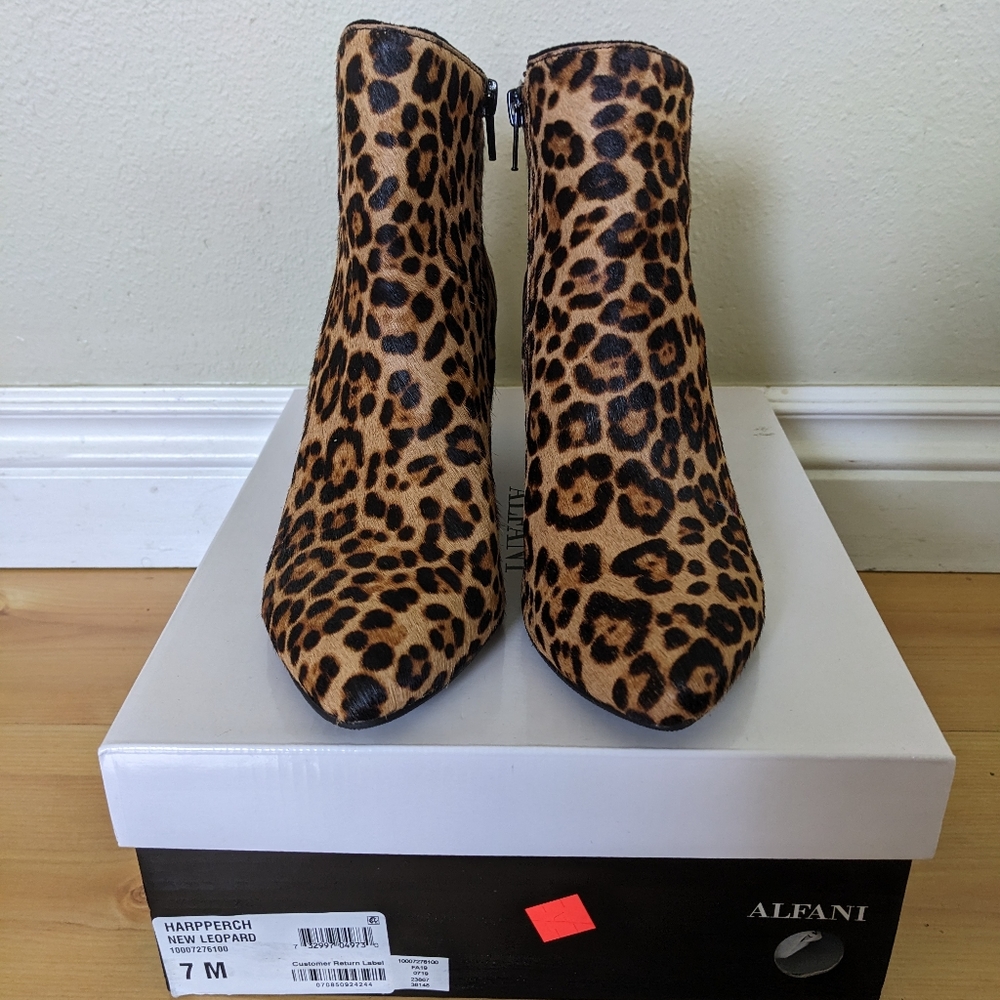 Alfani Ankle Booties, New( Unworn)